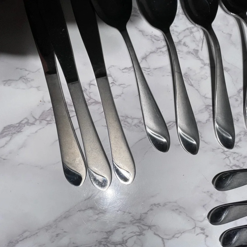 Towle Stainless Steel Flatware Teardrop Tip Mixed Set Knives Forks Spoons